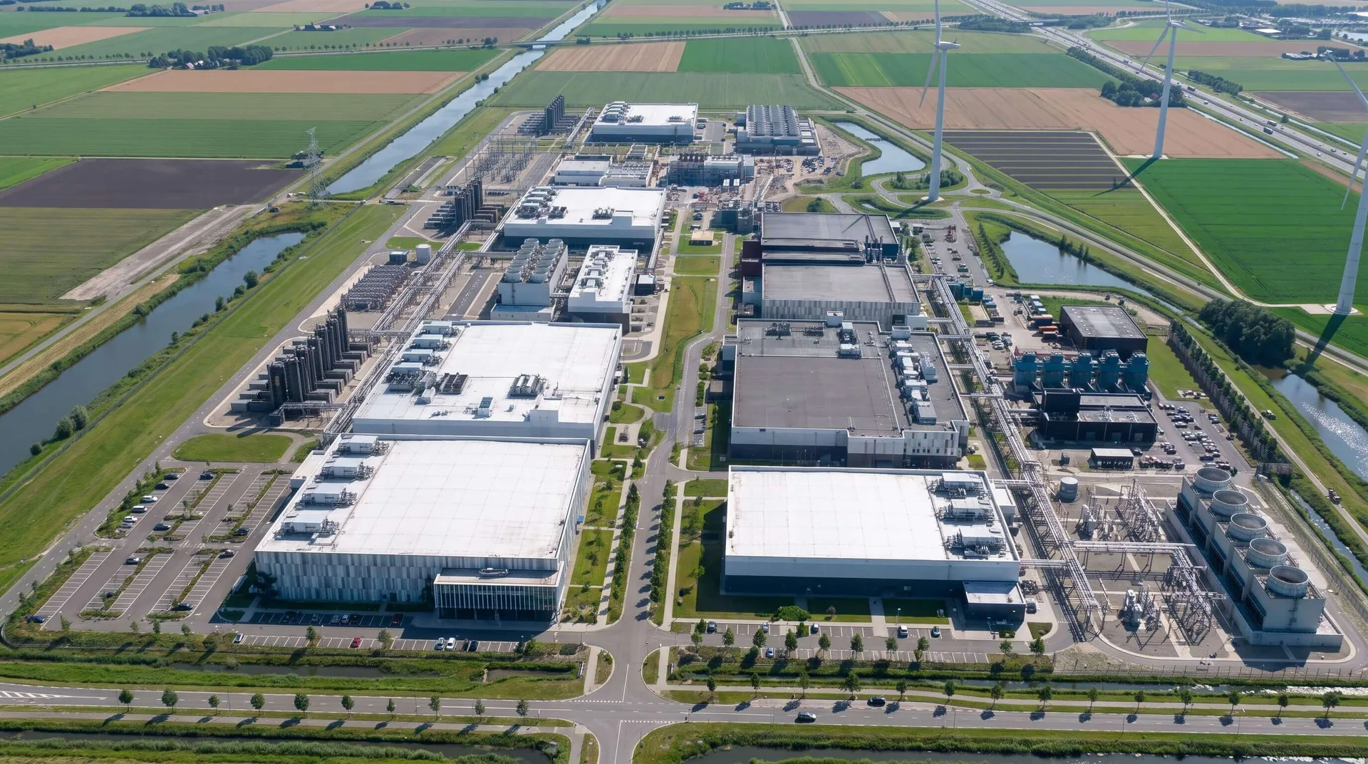 Hyperscale Data Center